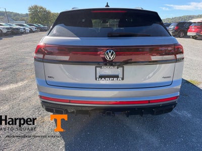 2025 Volkswagen Atlas Cross Sport 2.0T SEL R-Line Black