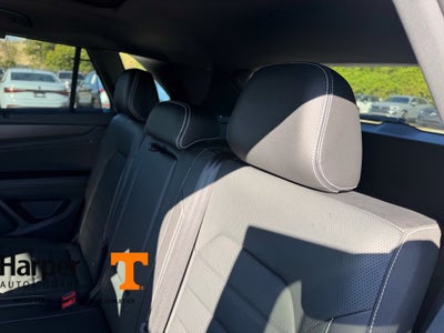 2025 Volkswagen Atlas Cross Sport 2.0T SEL R-Line Black