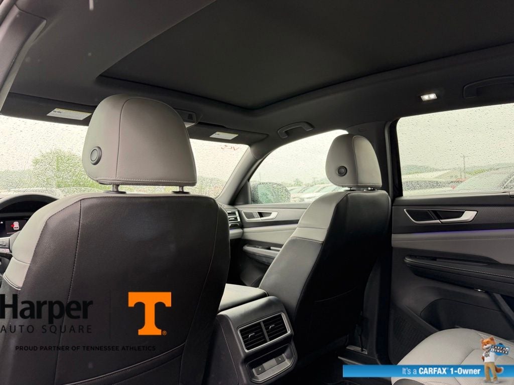2025 Volkswagen Atlas Cross Sport 2.0T SEL R-Line Black