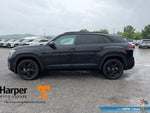 2025 Volkswagen Atlas Cross Sport 2.0T SEL R-Line Black
