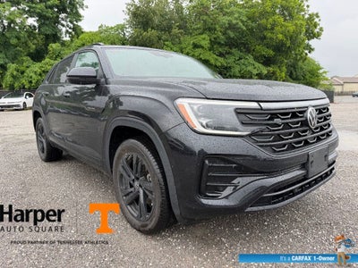2025 Volkswagen Atlas Cross Sport 2.0T SEL R-Line Black