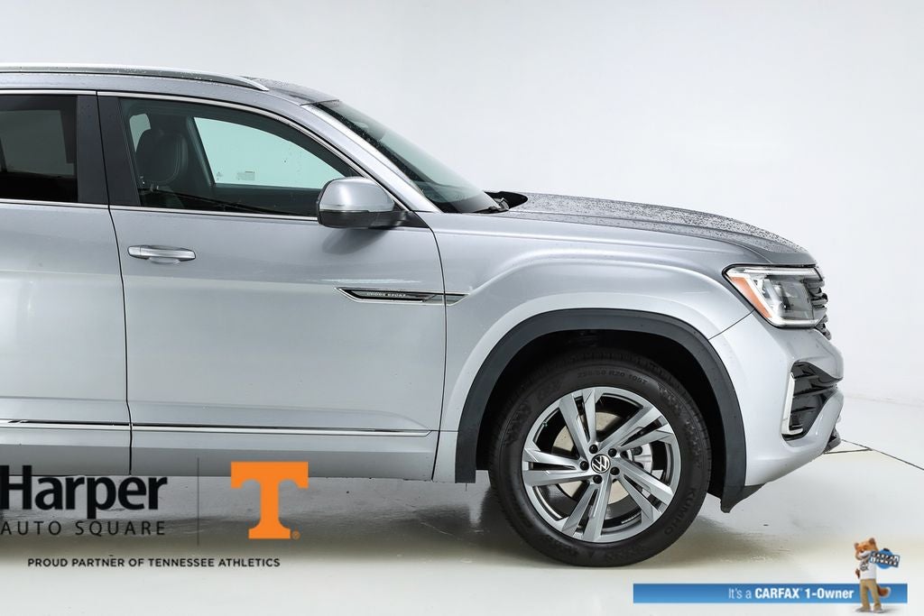 2024 Volkswagen Atlas Cross Sport 2.0T SEL R-Line