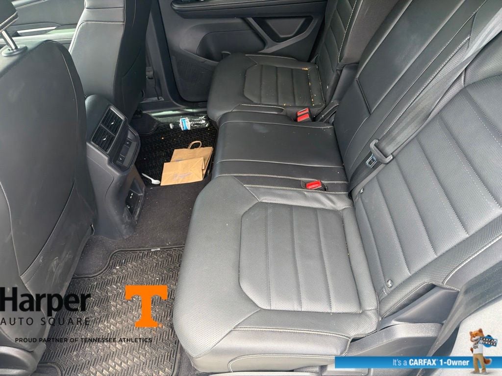 2024 Volkswagen Atlas Cross Sport 2.0T SEL R-Line