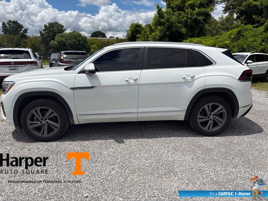 2024 Volkswagen Atlas Cross Sport 2.0T SEL R-Line