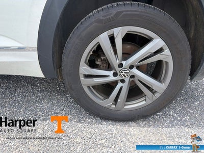 2024 Volkswagen Atlas Cross Sport 2.0T SEL R-Line