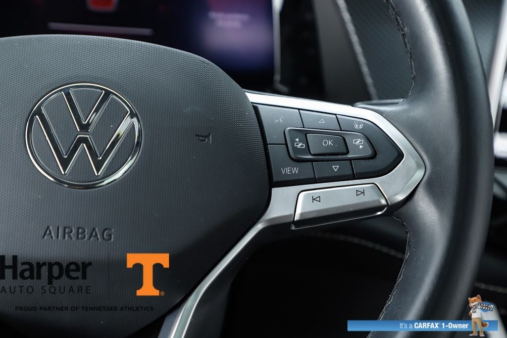 2024 Volkswagen Atlas Cross Sport 2.0T SEL R-Line