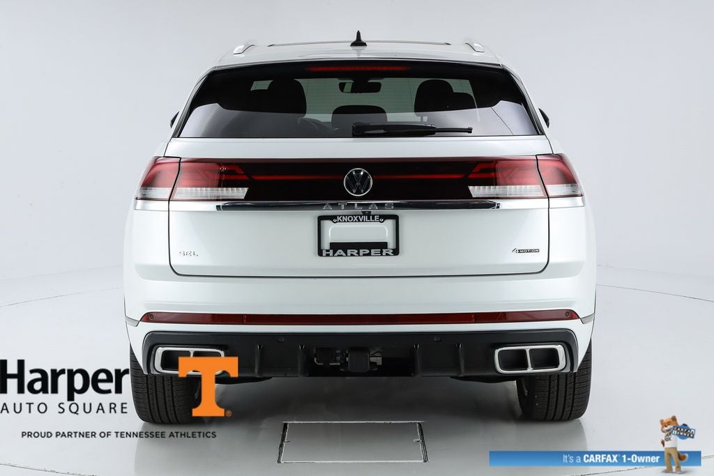 2024 Volkswagen Atlas Cross Sport 2.0T SEL R-Line