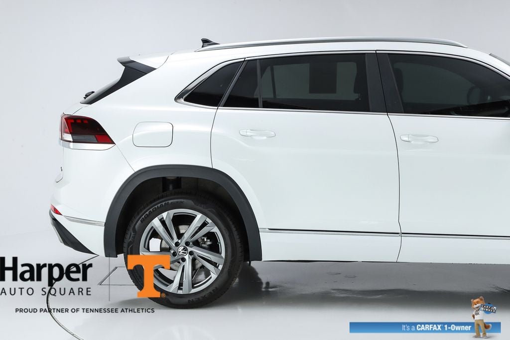 2024 Volkswagen Atlas Cross Sport 2.0T SEL R-Line