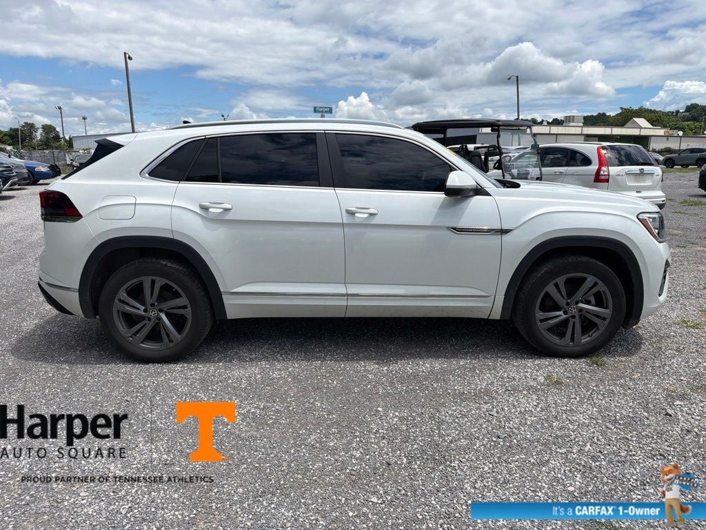 2024 Volkswagen Atlas Cross Sport 2.0T SEL R-Line