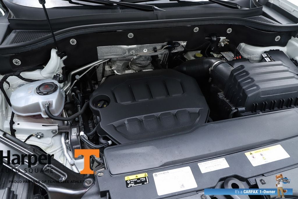 2024 Volkswagen Atlas Cross Sport 2.0T SEL R-Line