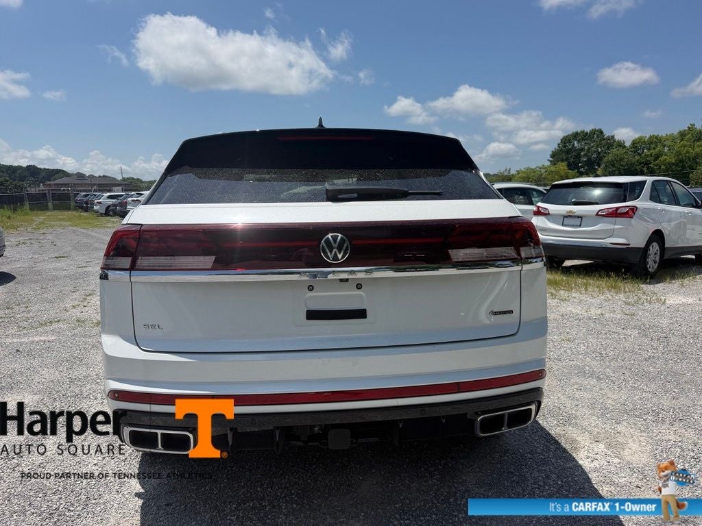 2024 Volkswagen Atlas Cross Sport 2.0T SEL R-Line