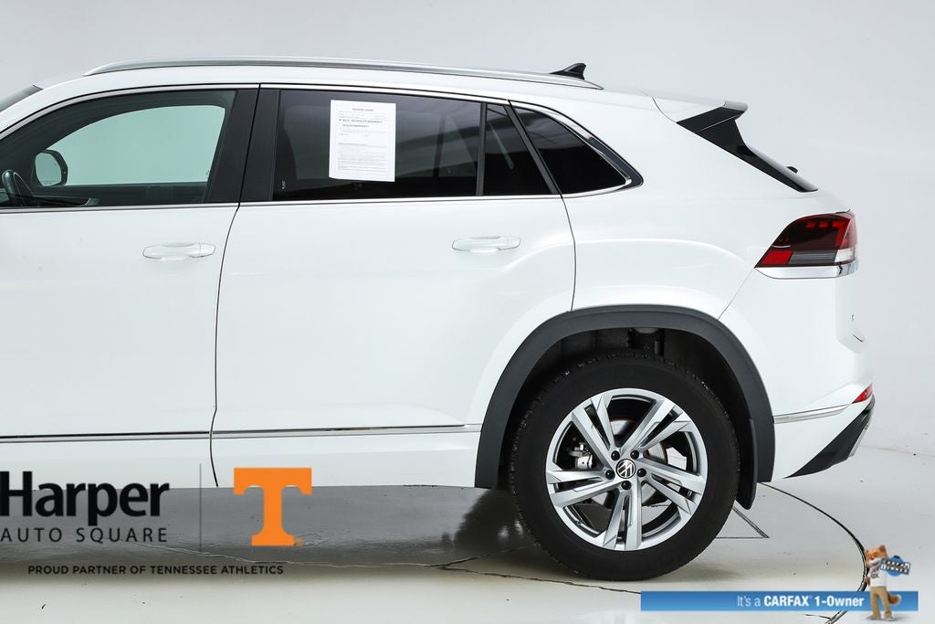 2024 Volkswagen Atlas Cross Sport 2.0T SEL R-Line