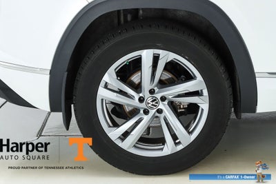2024 Volkswagen Atlas Cross Sport 2.0T SEL R-Line