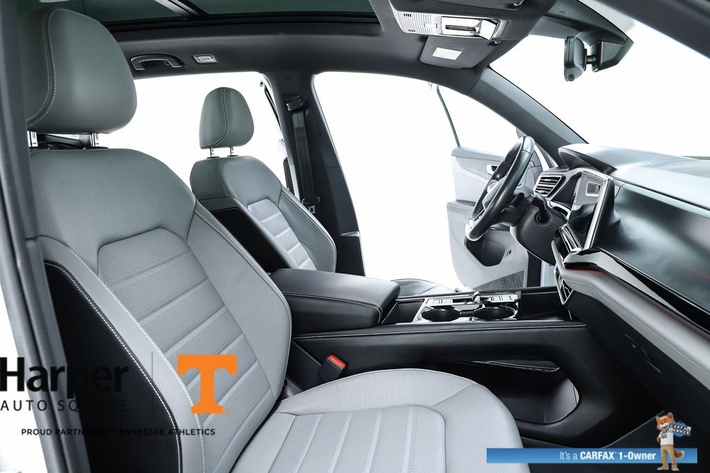 2024 Volkswagen Atlas Cross Sport 2.0T SEL R-Line