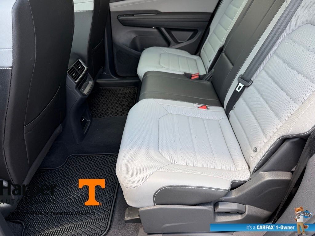 2025 Volkswagen Atlas Cross Sport 2.0T SEL R-Line Black