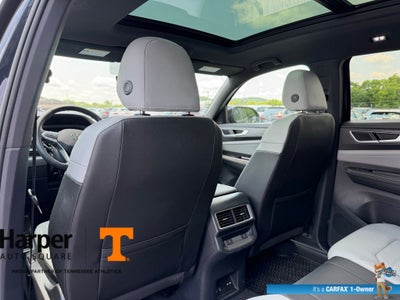 2025 Volkswagen Atlas Cross Sport 2.0T SEL R-Line Black