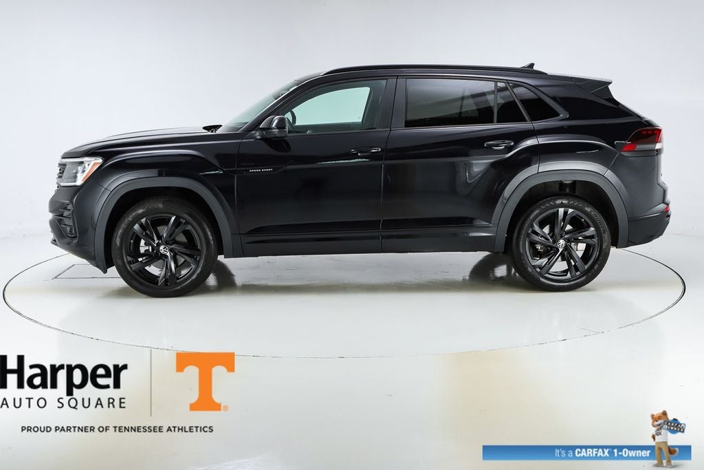 2025 Volkswagen Atlas Cross Sport 2.0T SEL R-Line Black