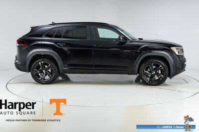 2025 Volkswagen Atlas Cross Sport 2.0T SEL R-Line Black