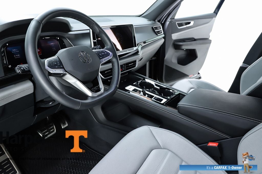 2025 Volkswagen Atlas Cross Sport 2.0T SEL R-Line Black