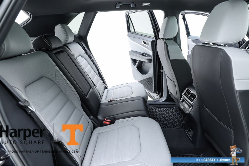 2025 Volkswagen Atlas Cross Sport 2.0T SEL R-Line Black