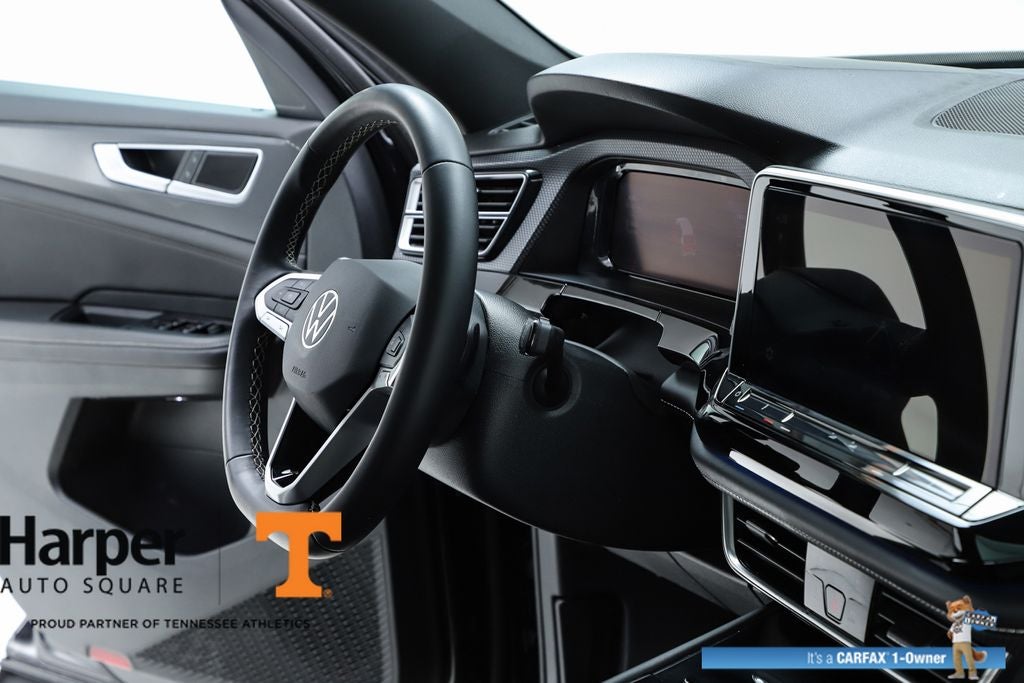 2024 Volkswagen Atlas Cross Sport 2.0T SEL