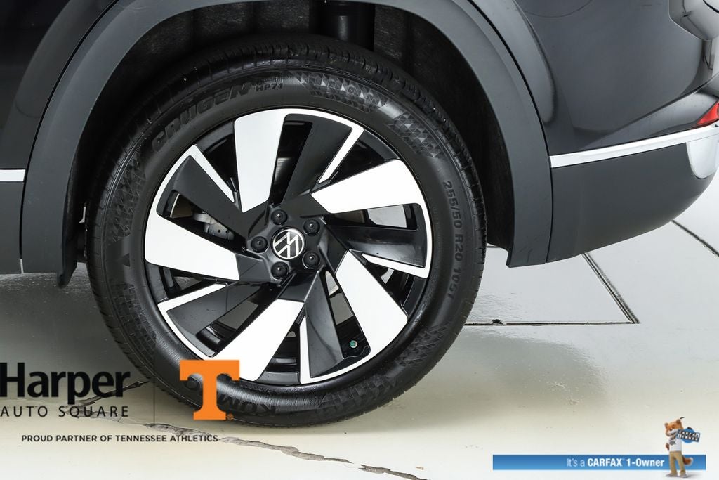 2024 Volkswagen Atlas Cross Sport 2.0T SEL