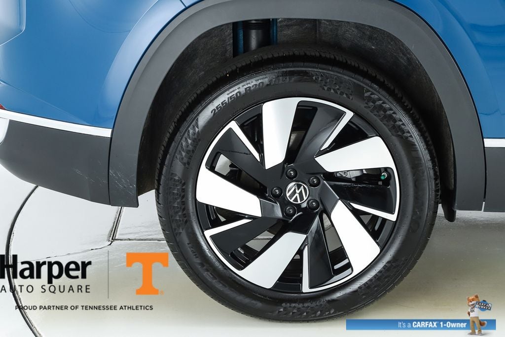2025 Volkswagen Atlas Cross Sport 2.0T SEL