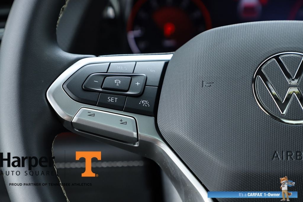 2025 Volkswagen Atlas Cross Sport 2.0T SEL