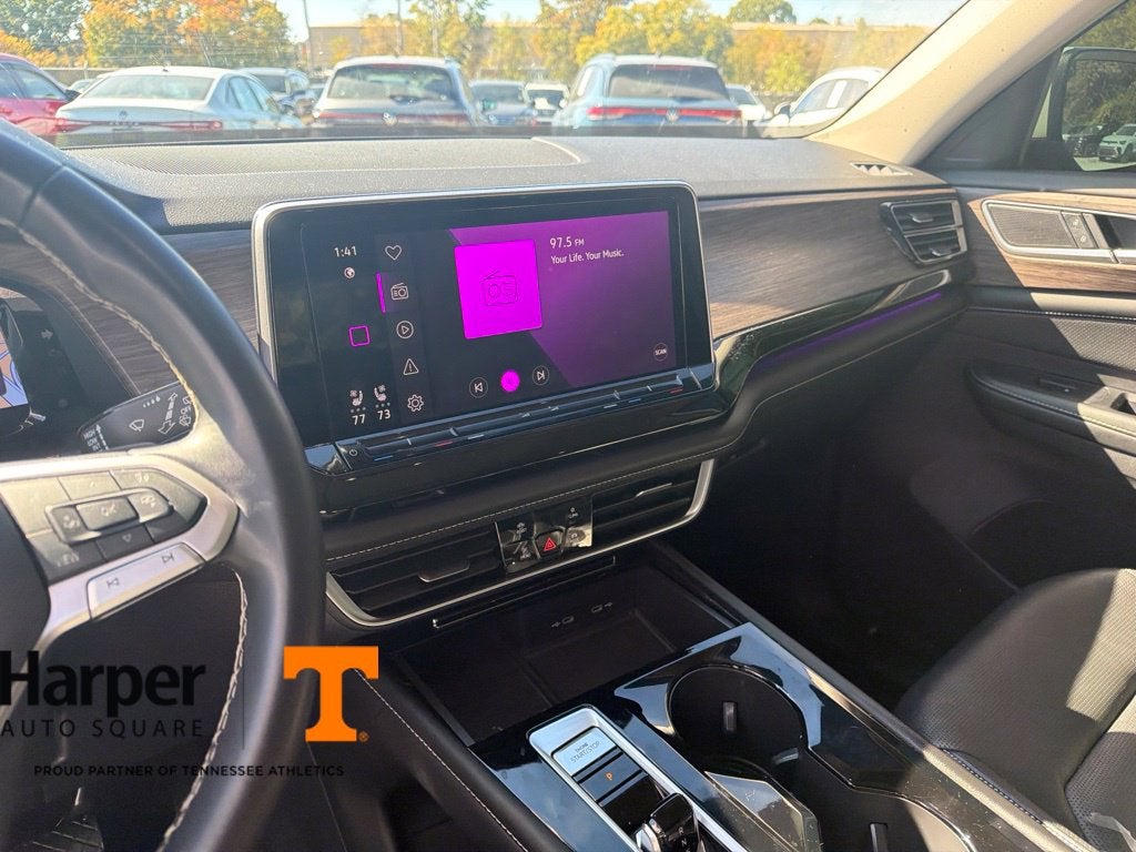 2024 Volkswagen Atlas 2.0T SEL
