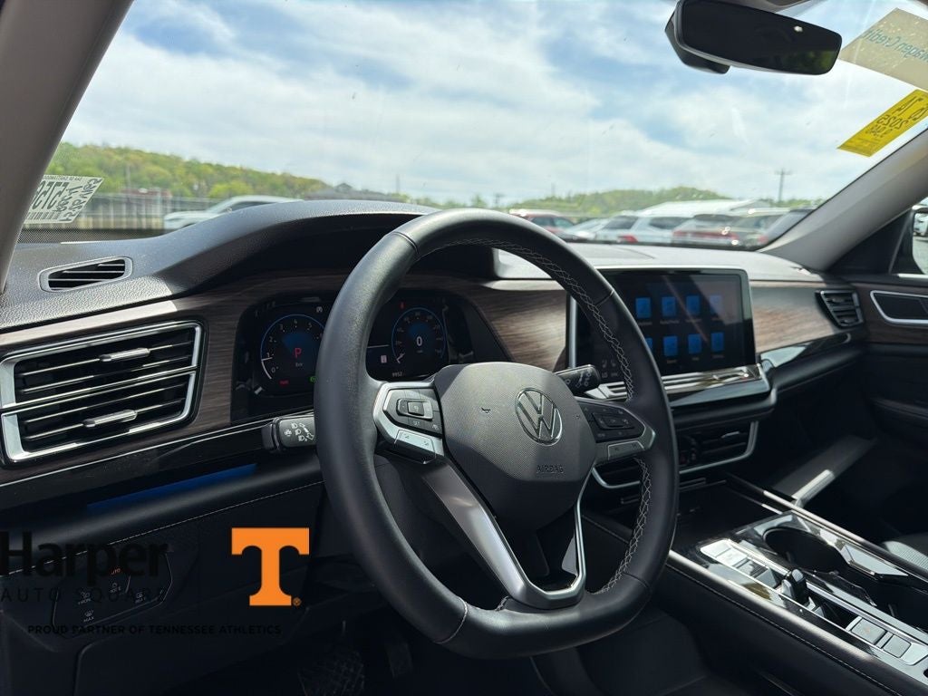 2025 Volkswagen Atlas 2.0T SEL