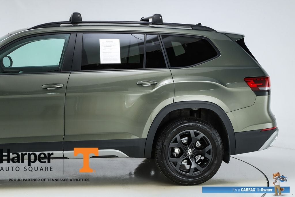 2024 Volkswagen Atlas 2.0T Peak Edition SE w/Technology