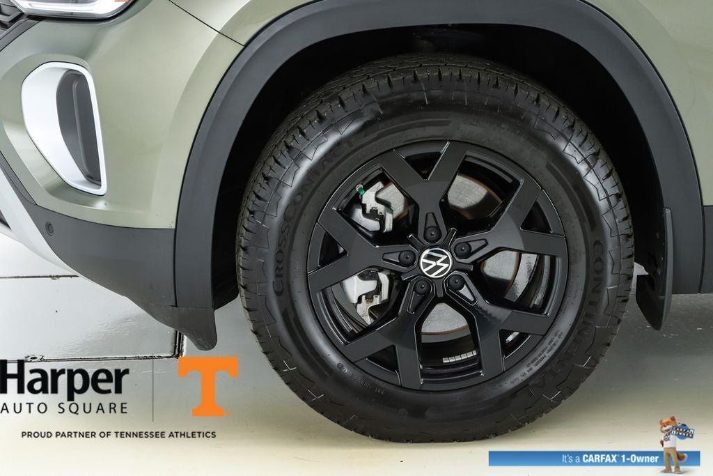 2024 Volkswagen Atlas 2.0T Peak Edition SE w/Technology