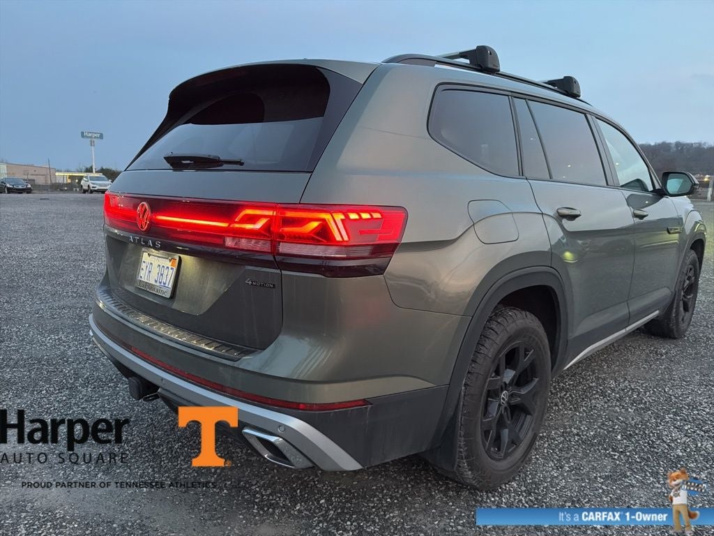 2024 Volkswagen Atlas 2.0T Peak Edition SE w/Technology