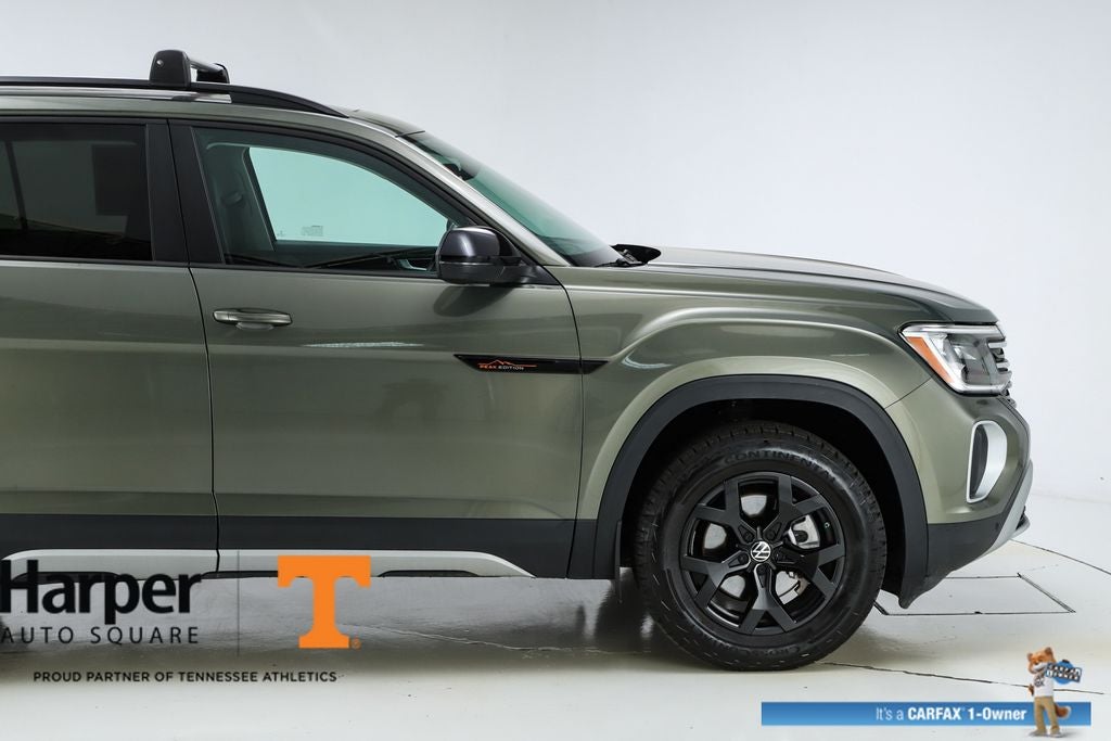 2024 Volkswagen Atlas 2.0T Peak Edition SE w/Technology