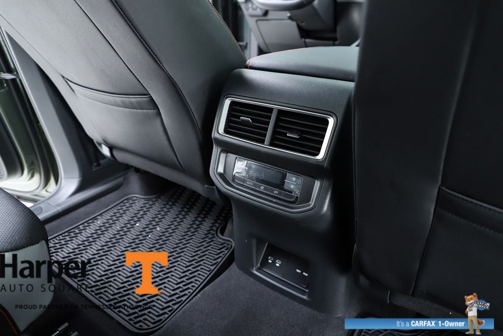 2024 Volkswagen Atlas 2.0T Peak Edition SE w/Technology