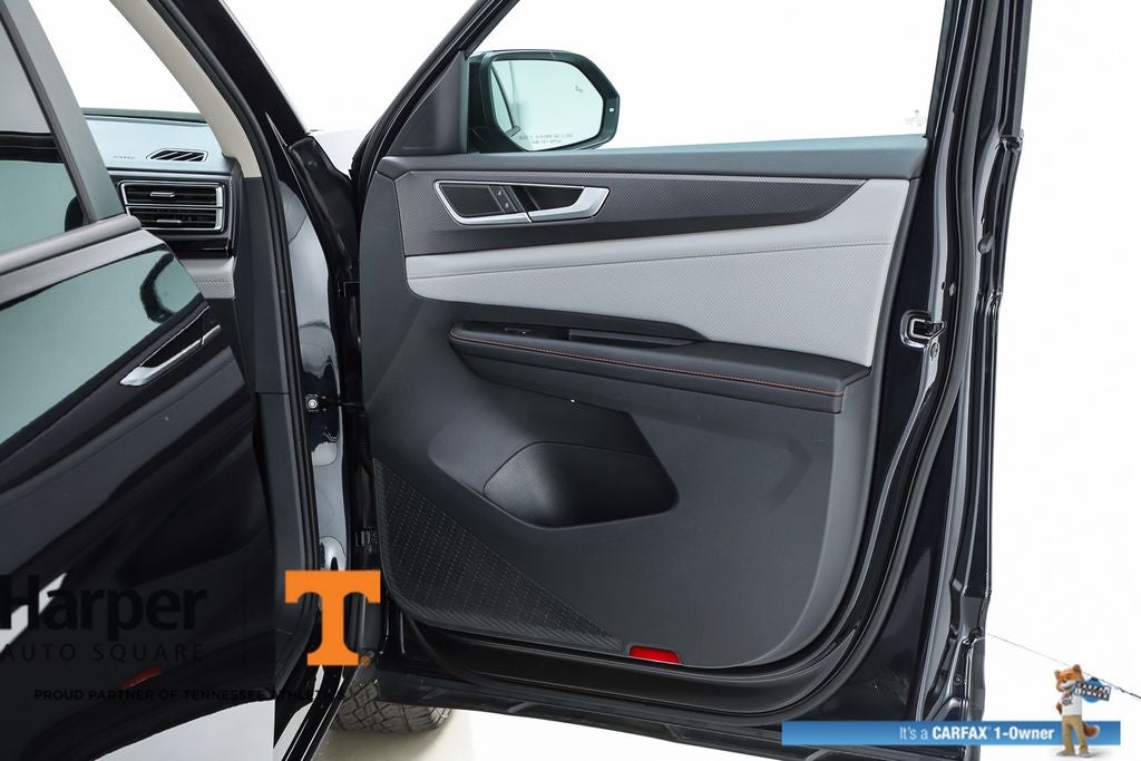 2024 Volkswagen Atlas 2.0T Peak Edition SE w/Technology