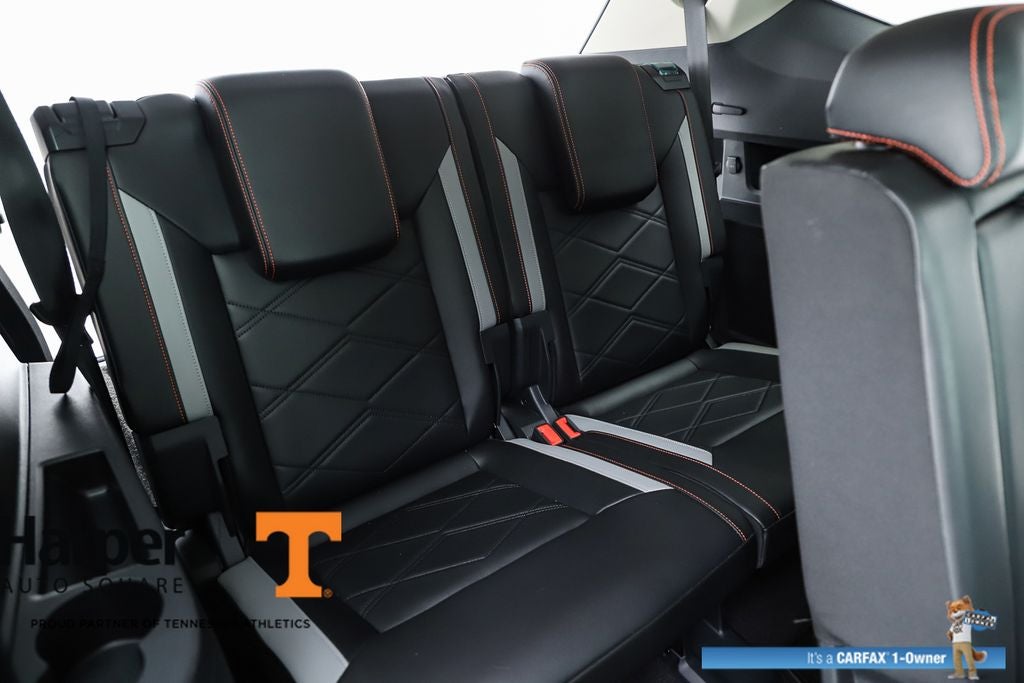 2024 Volkswagen Atlas 2.0T Peak Edition SE w/Technology