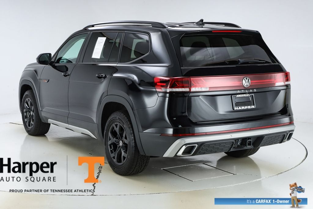 2024 Volkswagen Atlas 2.0T Peak Edition SE w/Technology