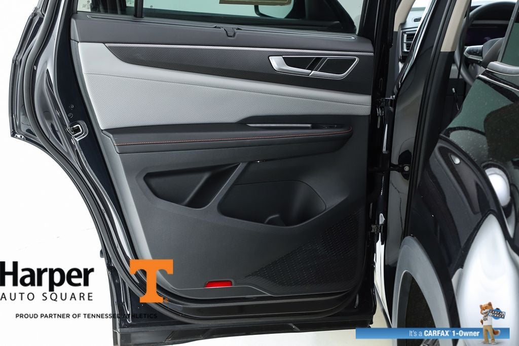 2024 Volkswagen Atlas 2.0T Peak Edition SE w/Technology