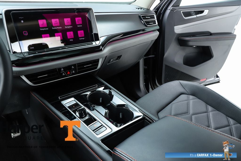2024 Volkswagen Atlas 2.0T Peak Edition SE w/Technology