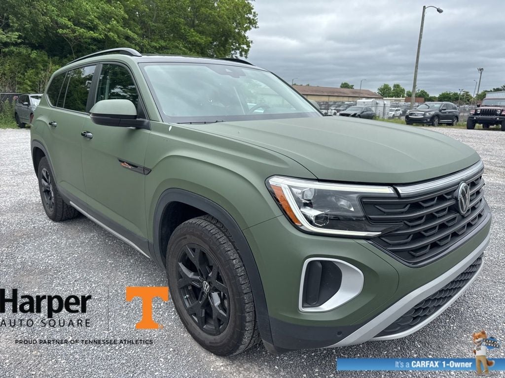 2024 Volkswagen Atlas 2.0T Peak Edition SE w/Technology