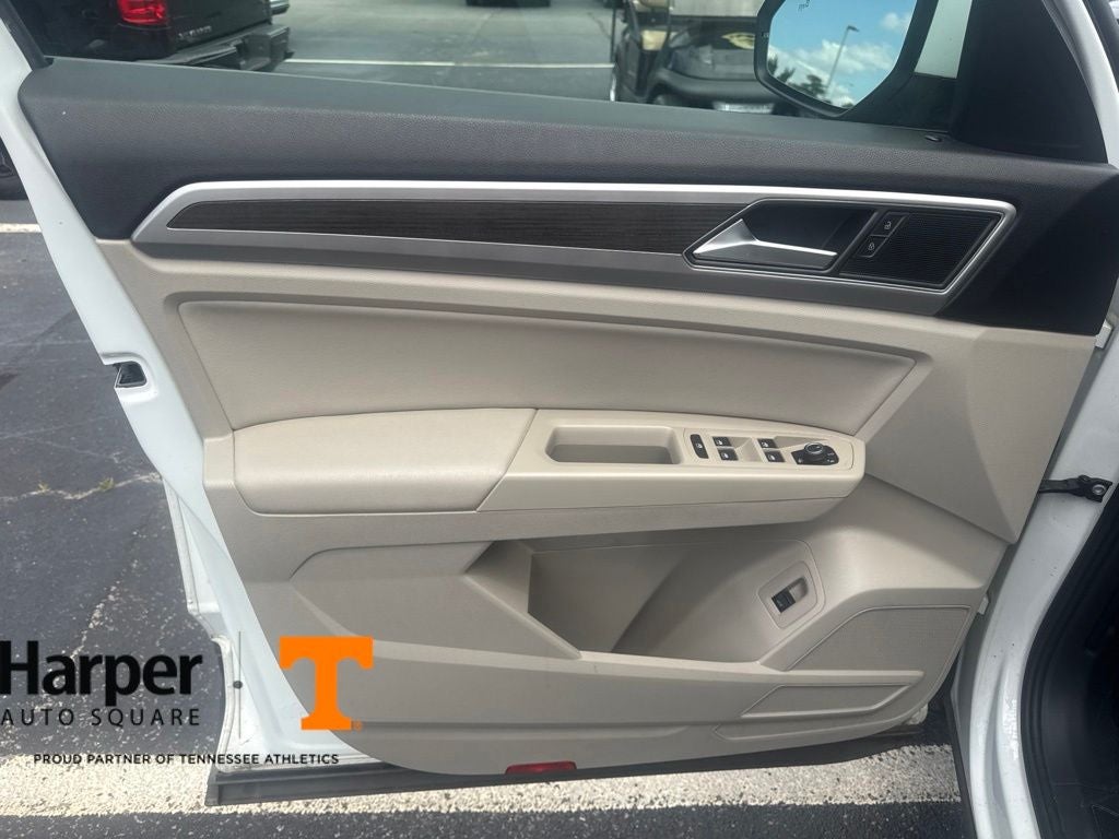 2018 Volkswagen Atlas 2.0T SE w/Technology
