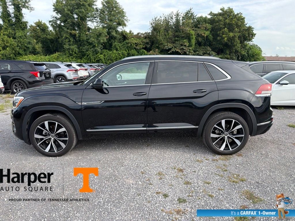 2025 Volkswagen Atlas Cross Sport 2.0T SEL Premium R-Line