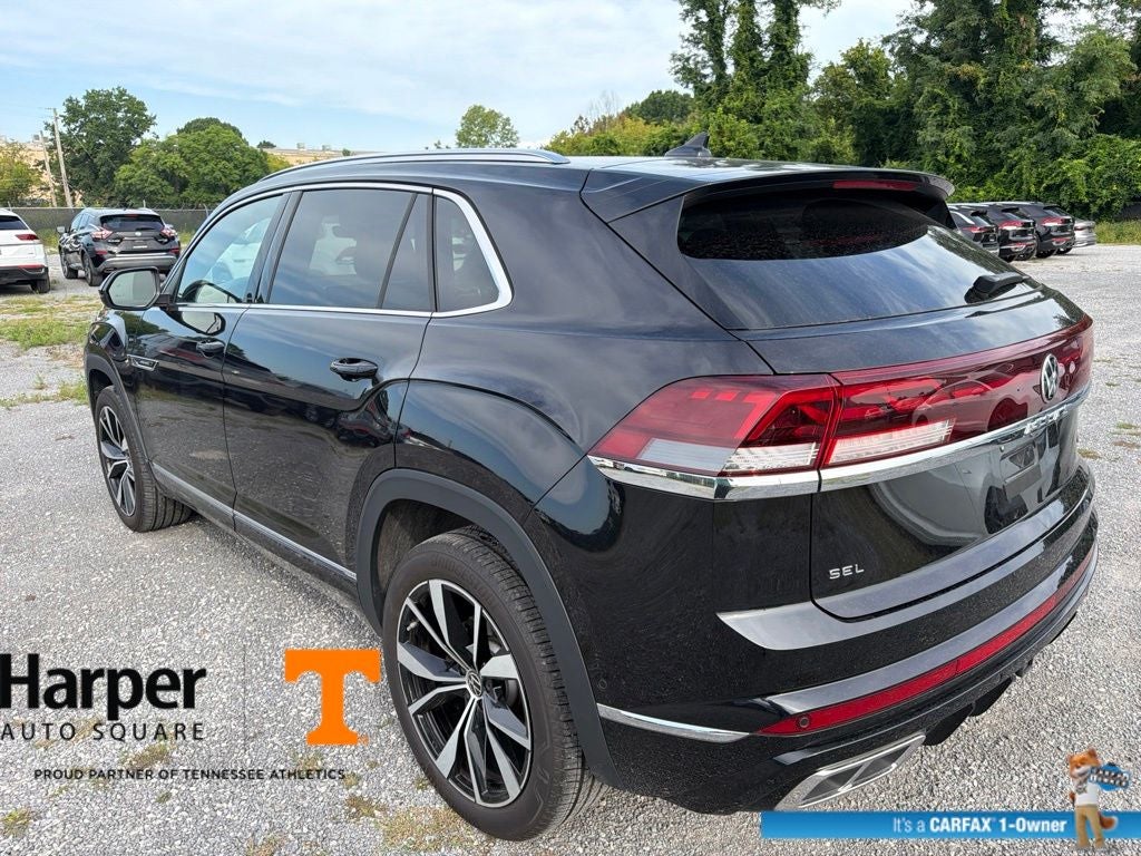 2025 Volkswagen Atlas Cross Sport 2.0T SEL Premium R-Line