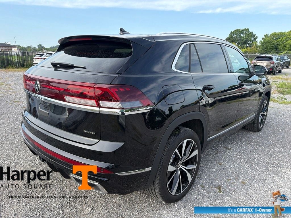 2025 Volkswagen Atlas Cross Sport 2.0T SEL Premium R-Line