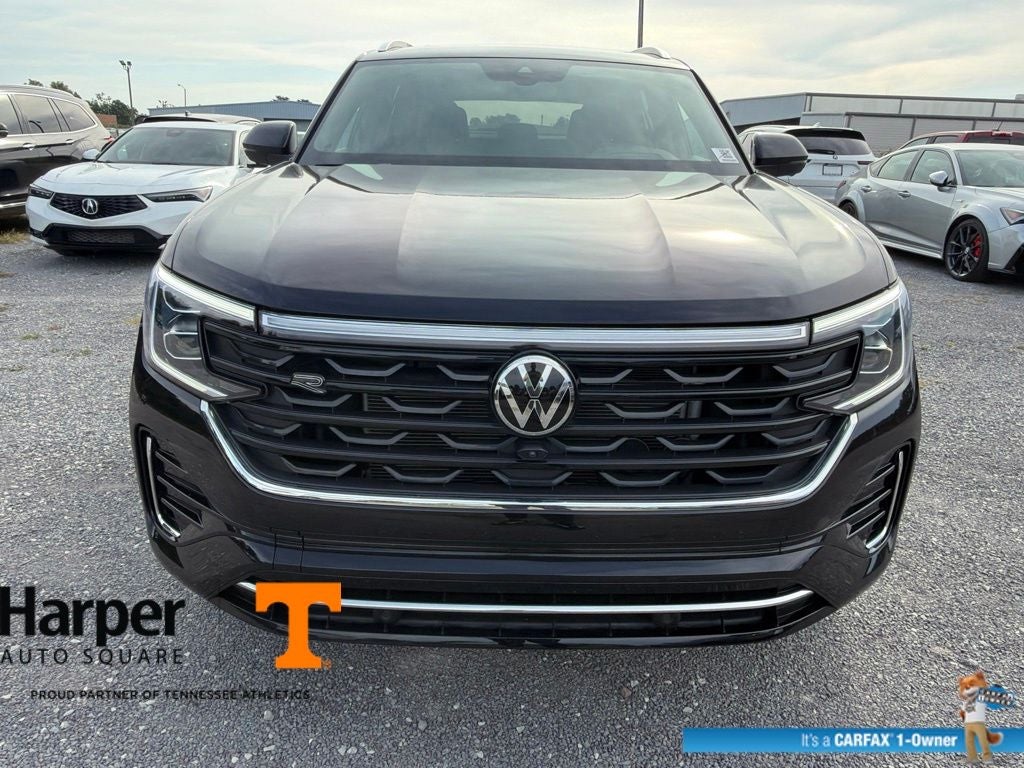 2025 Volkswagen Atlas Cross Sport 2.0T SEL Premium R-Line