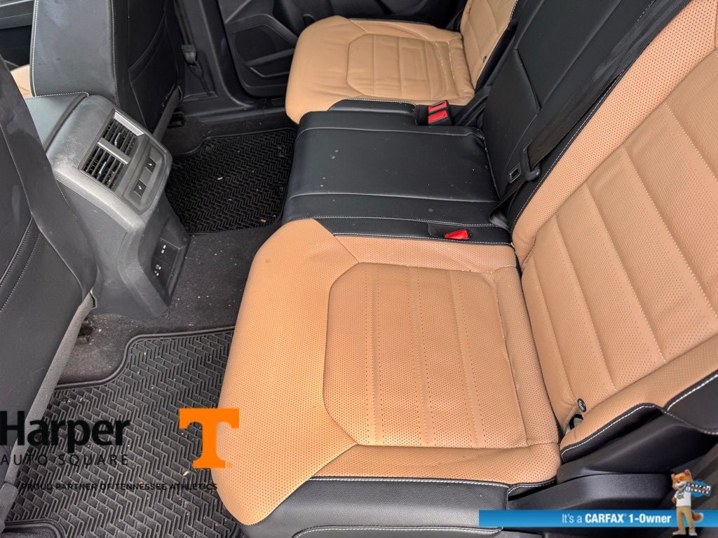 2022 Volkswagen Atlas Cross Sport 3.6L V6 SEL Premium R-Line