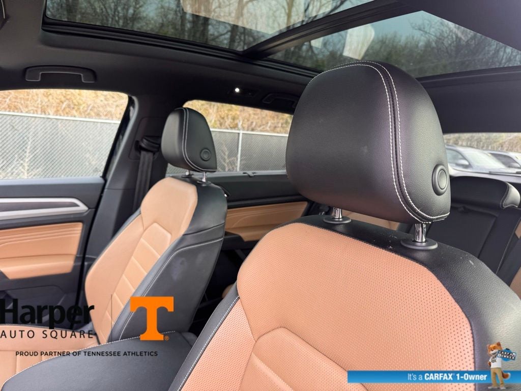 2022 Volkswagen Atlas Cross Sport 3.6L V6 SEL Premium R-Line
