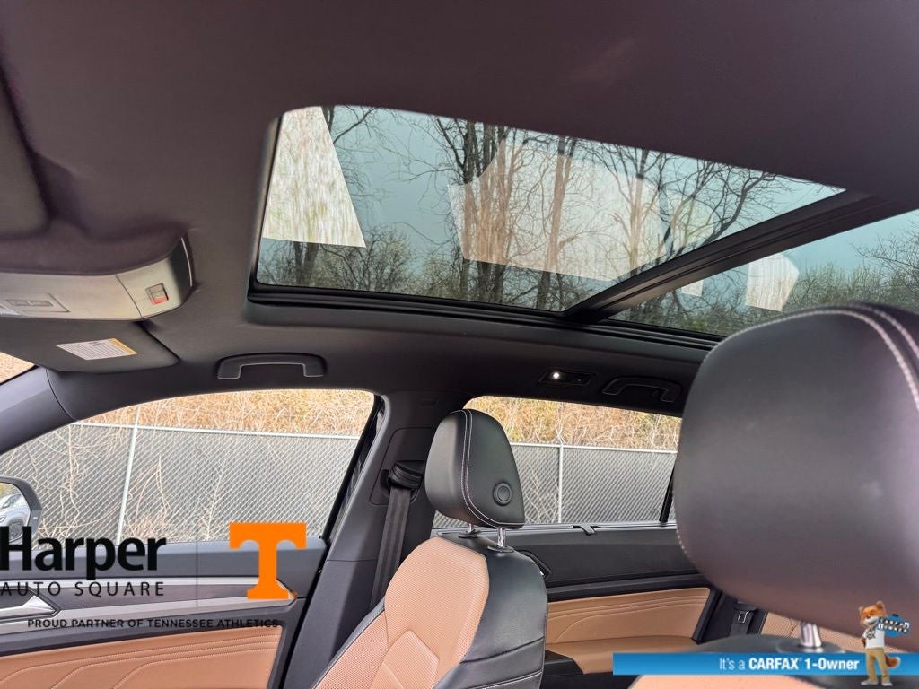 2022 Volkswagen Atlas Cross Sport 3.6L V6 SEL Premium R-Line