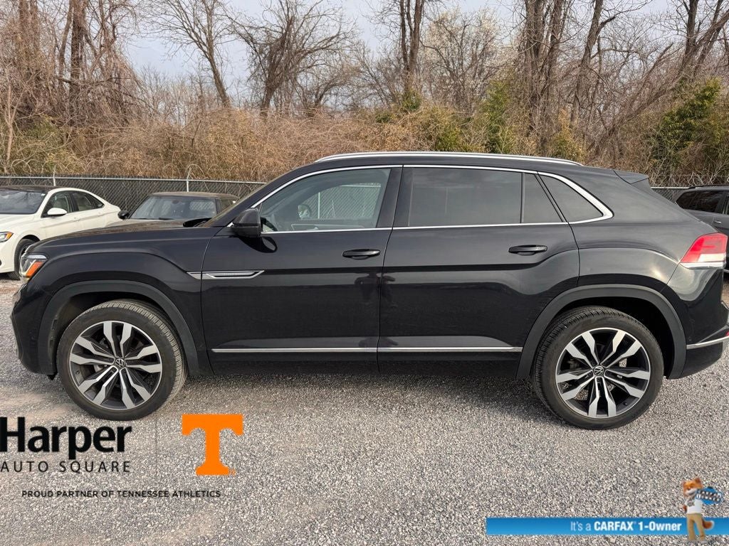 2022 Volkswagen Atlas Cross Sport 3.6L V6 SEL Premium R-Line